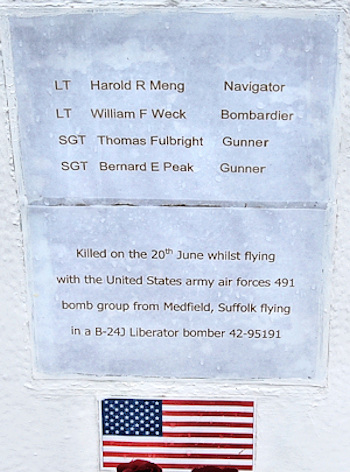 Text on the Memorial