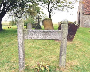 Edith Nesbit buried in the churchyard