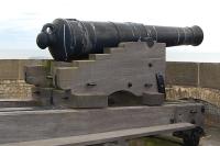 24 Pounder Cannon
